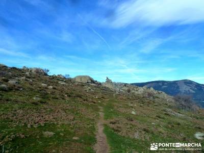 Las Machotas - Senderismo entresemana - Pico de El Fraile y los Tres Ermitaños; rutas de senderismo